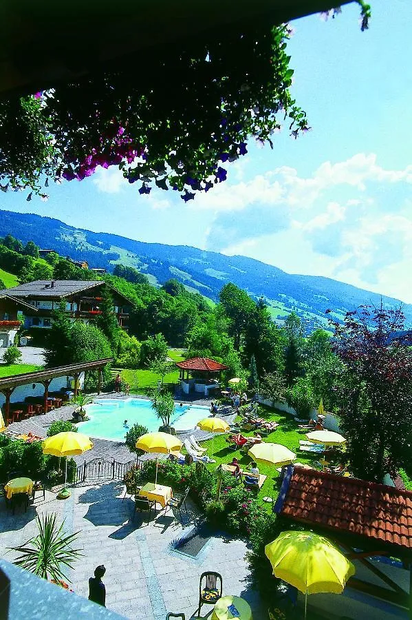 Altachhof Hotel Und Ferienanlage Saalbach-Hinterglemm