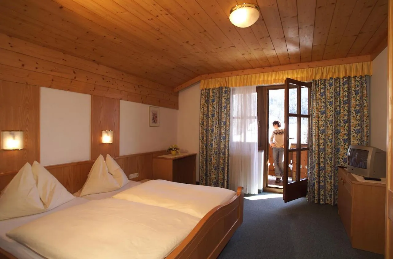 Altachhof Hotel Und Ferienanlage Saalbach-Hinterglemm 3*,