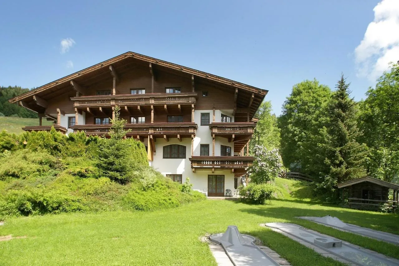 Altachhof Hotel Und Ferienanlage Saalbach-Hinterglemm 3*,  Austria